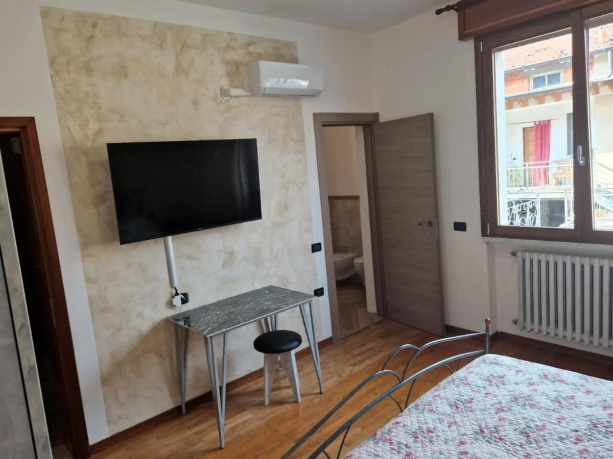 Bed and Breakfast Le Rustiche Foresteria Dello Ιταλία
